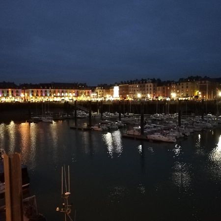 L'Ecoutille 迪耶普 外观 照片